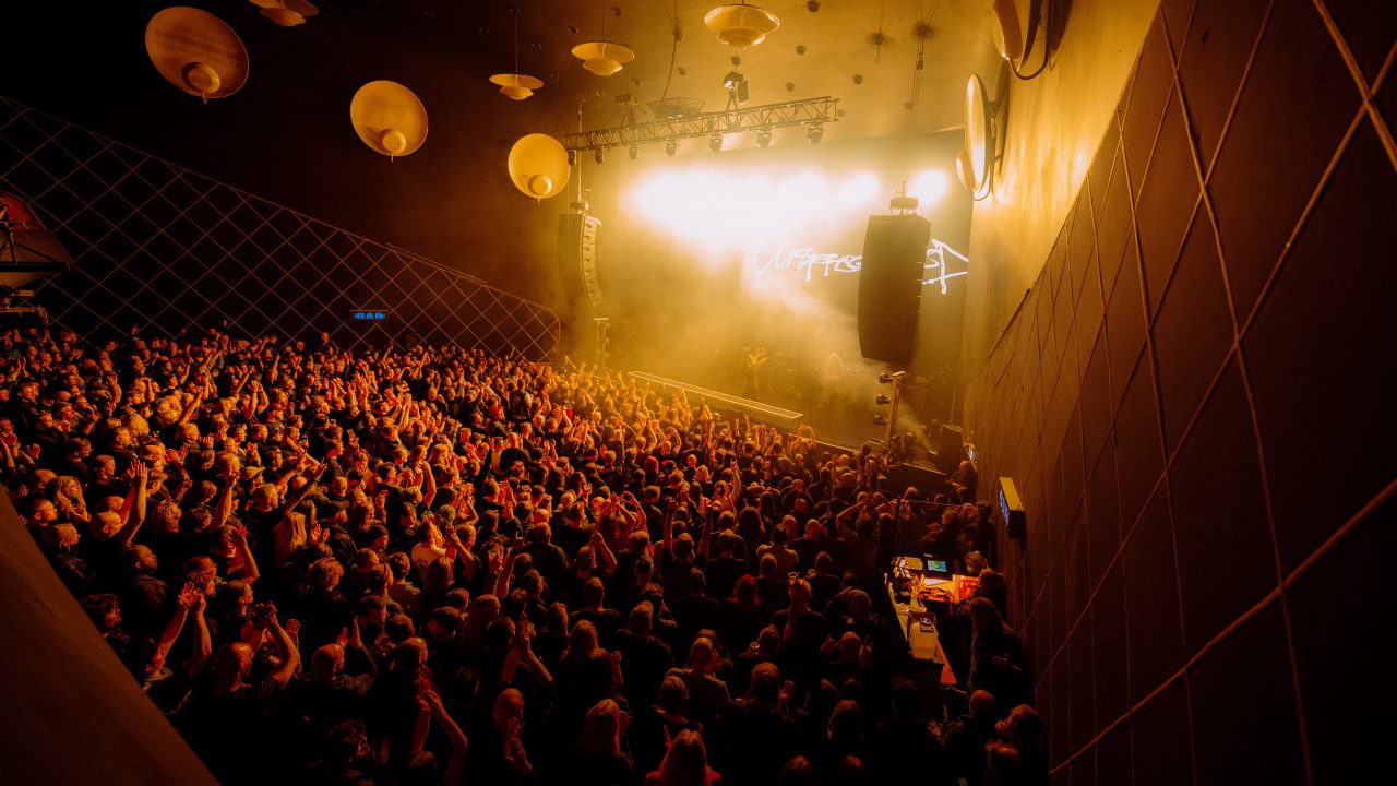 31 Shows, 40 Tage, ein Tourbus – Meine Zeit auf der Unprocessed × Jinjer EU & UK Tour 2026